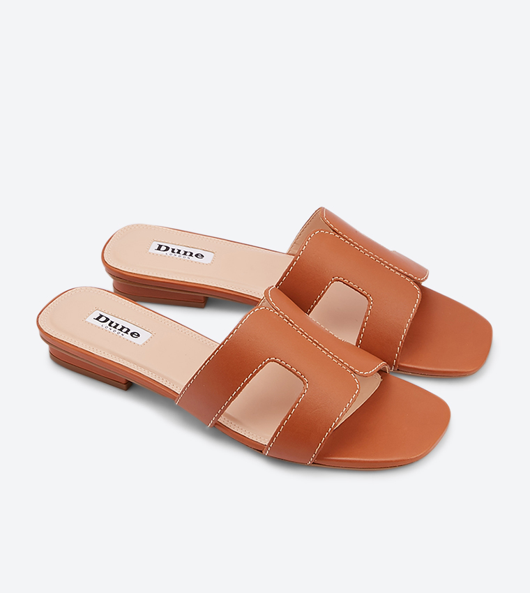 Loupe Tan Sandals