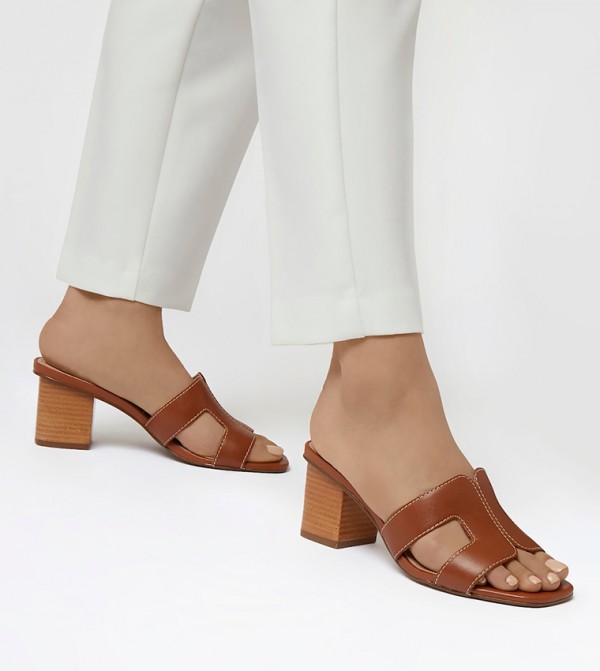 Dune tan hot sale mules